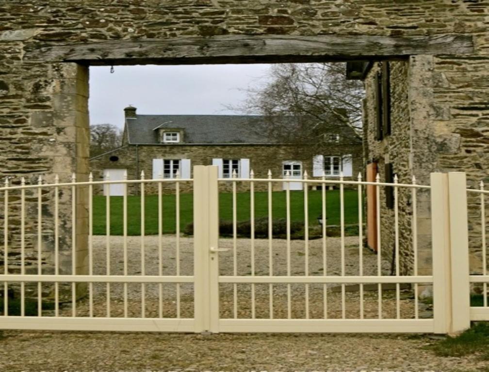 La Nouvelle France Panzió Longvillers Kültér fotó